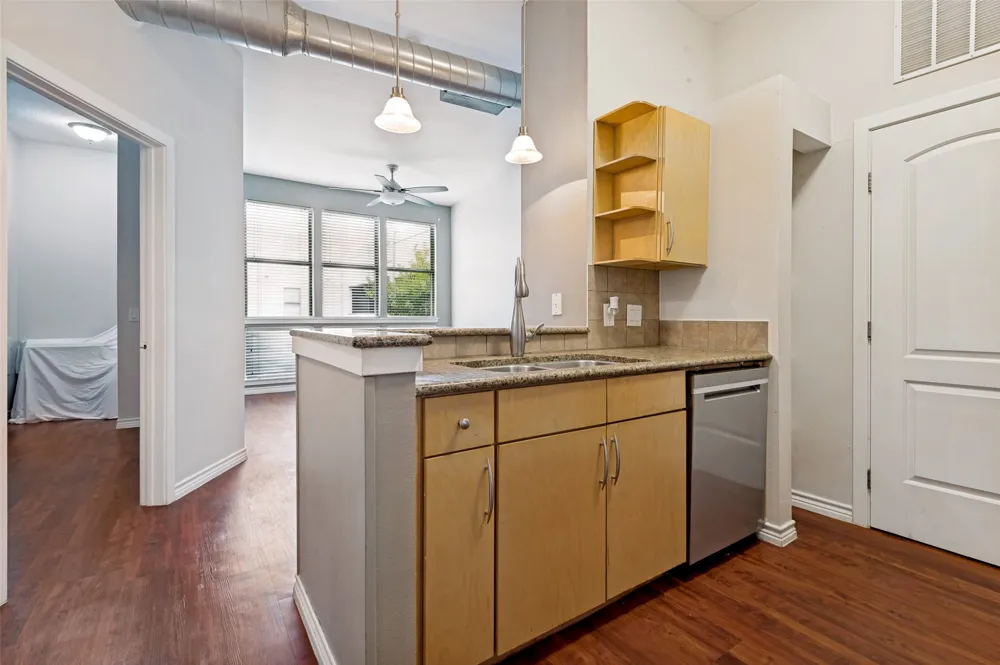 201 W Lancaster Avenue #212 Fort Worth, TX 76102