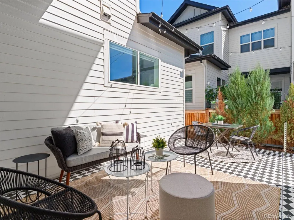 6364 Galena Way Denver, CO 80238