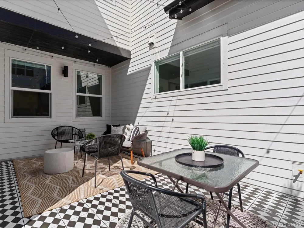 6364 Galena Way Denver, CO 80238