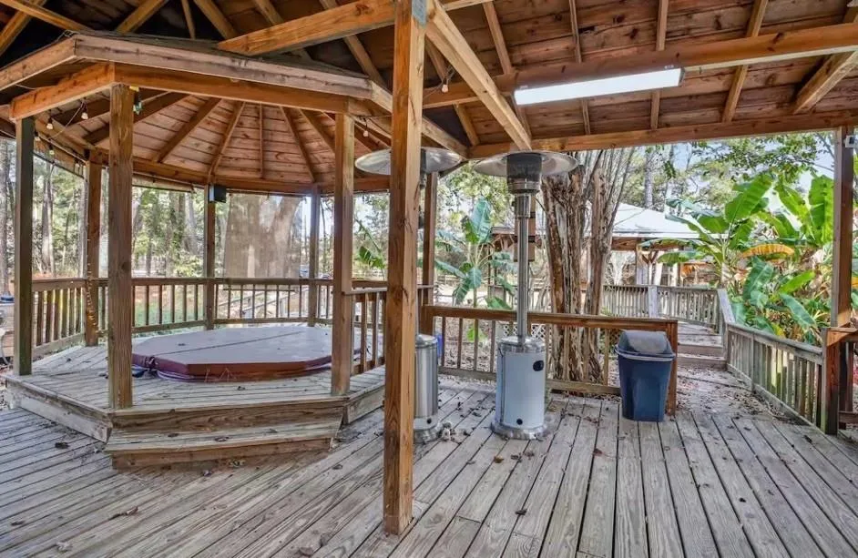 14111 Decker Drive Magnolia, TX 77355