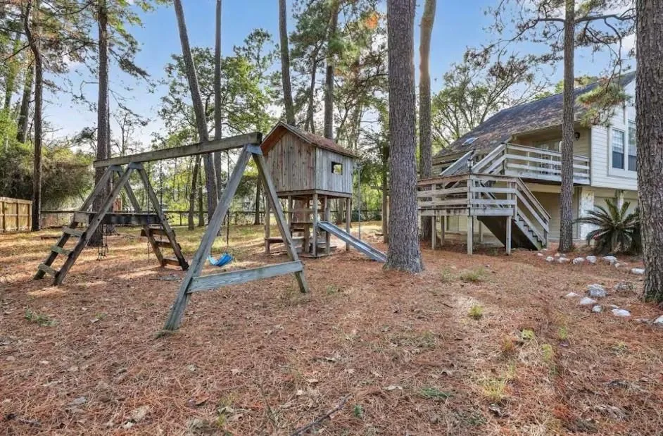 14111 Decker Drive Magnolia, TX 77355