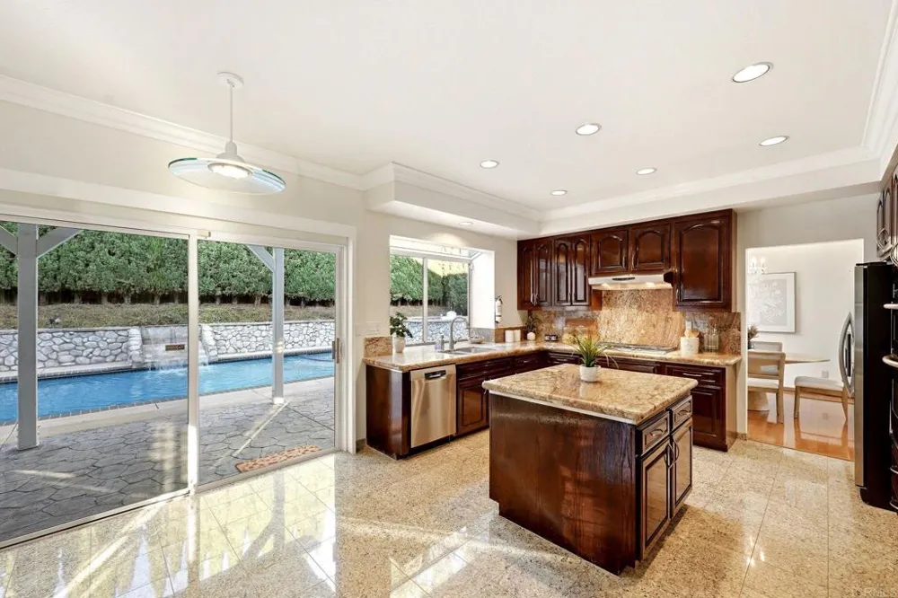 1712 Downs Street Oceanside, CA 92054