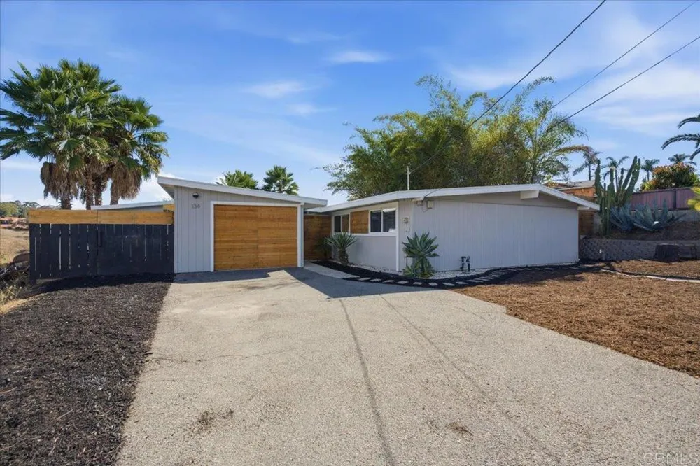 134 Santa Clara Drive Vista, CA 92083