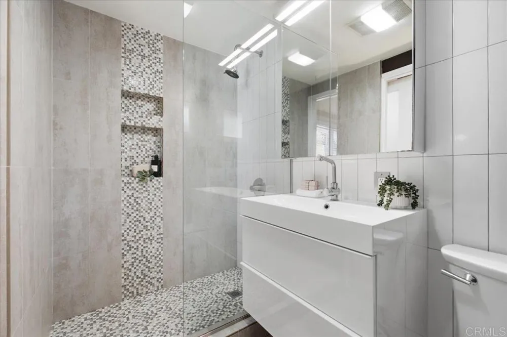 134 Santa Clara Drive Vista, CA 92083