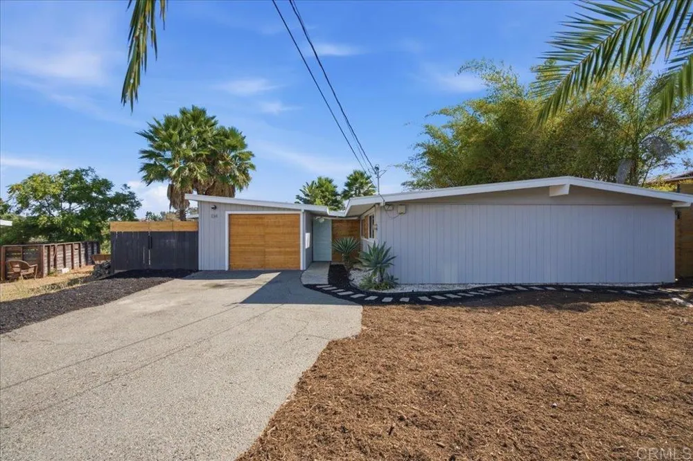 134 Santa Clara Drive Vista, CA 92083