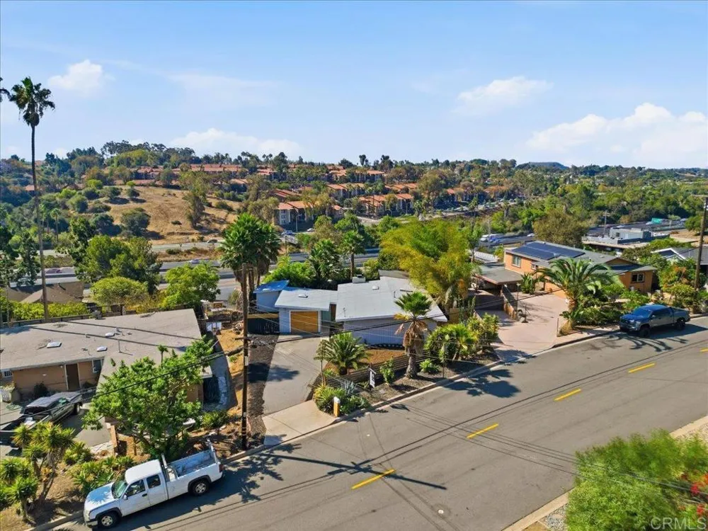 134 Santa Clara Drive Vista, CA 92083