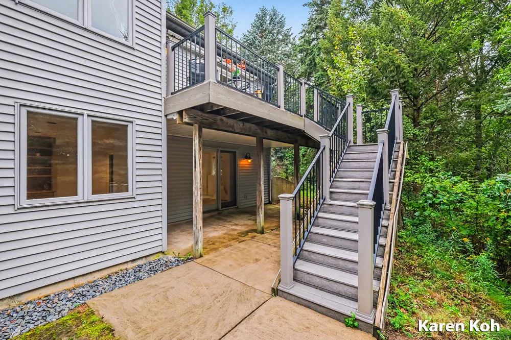 7079 Herrington Avenue NE Belmont, MI 49306