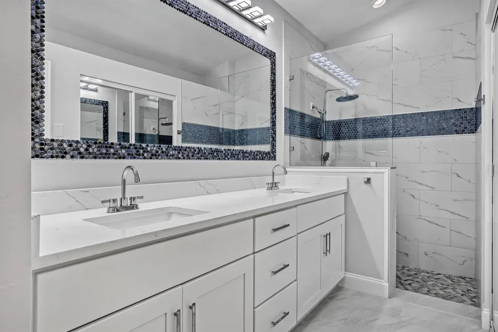 24 ADMIRALS COURT Palm Beach Gardens, FL 33418