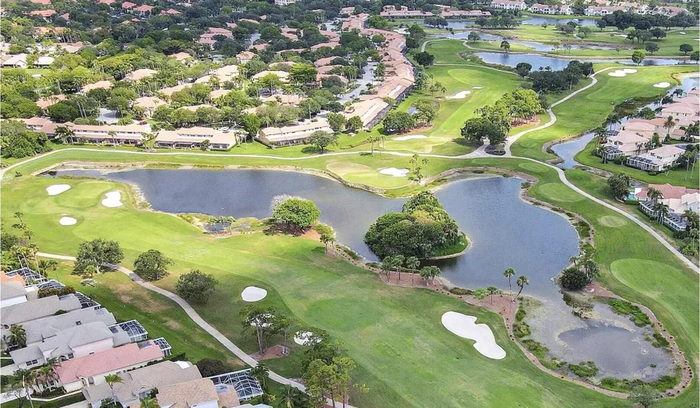 24 ADMIRALS COURT Palm Beach Gardens, FL 33418