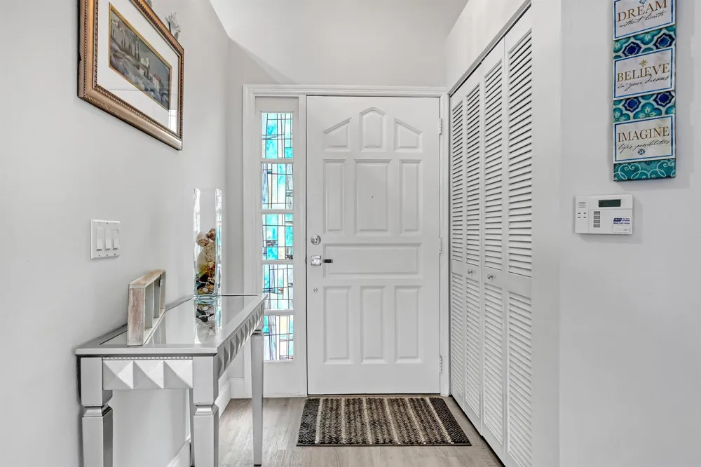 24 ADMIRALS COURT Palm Beach Gardens, FL 33418