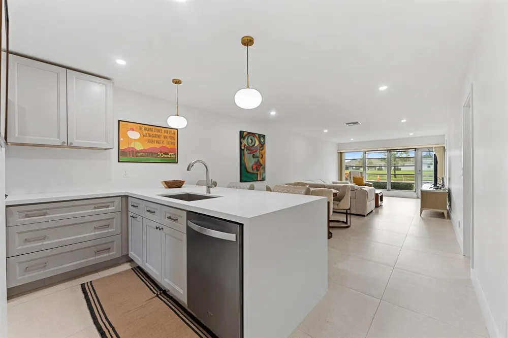 13797 Via Aurora #D Delray Beach, FL 33484