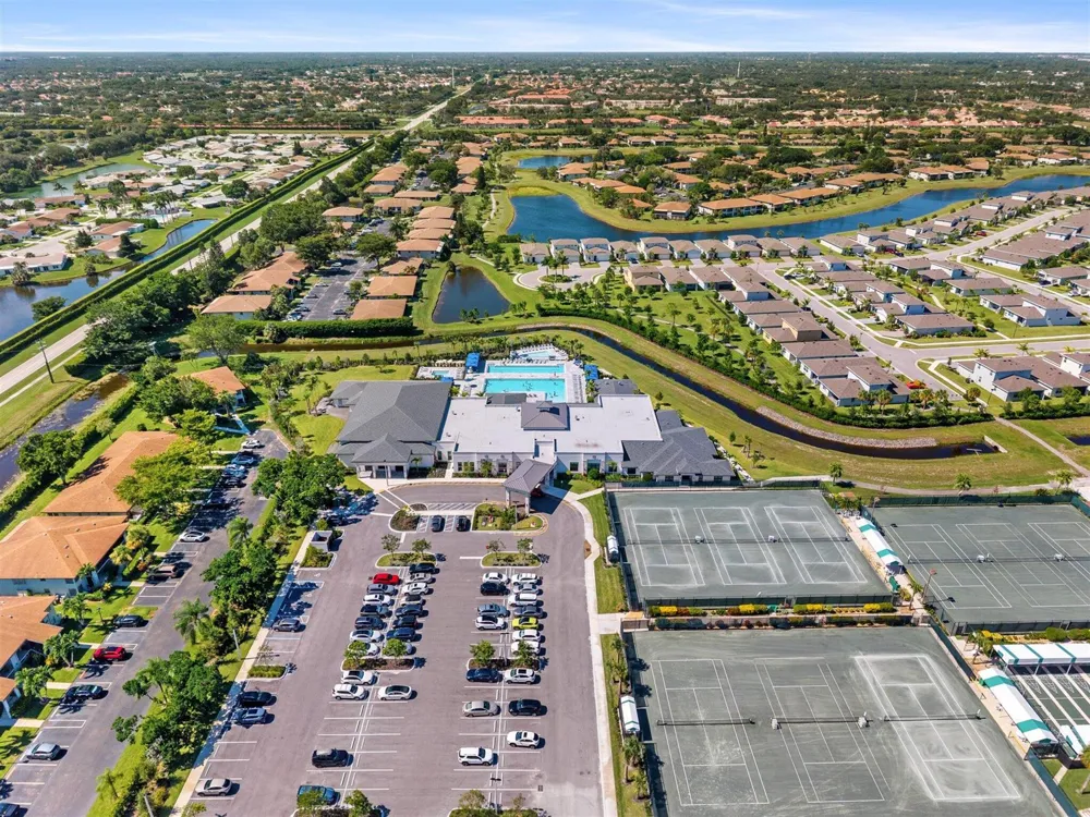 13797 Via Aurora #D Delray Beach, FL 33484