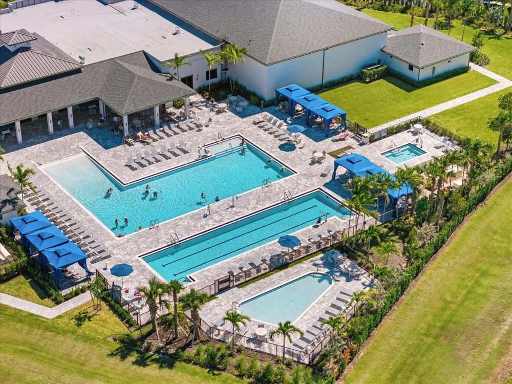 13797 Via Aurora #D Delray Beach, FL 33484