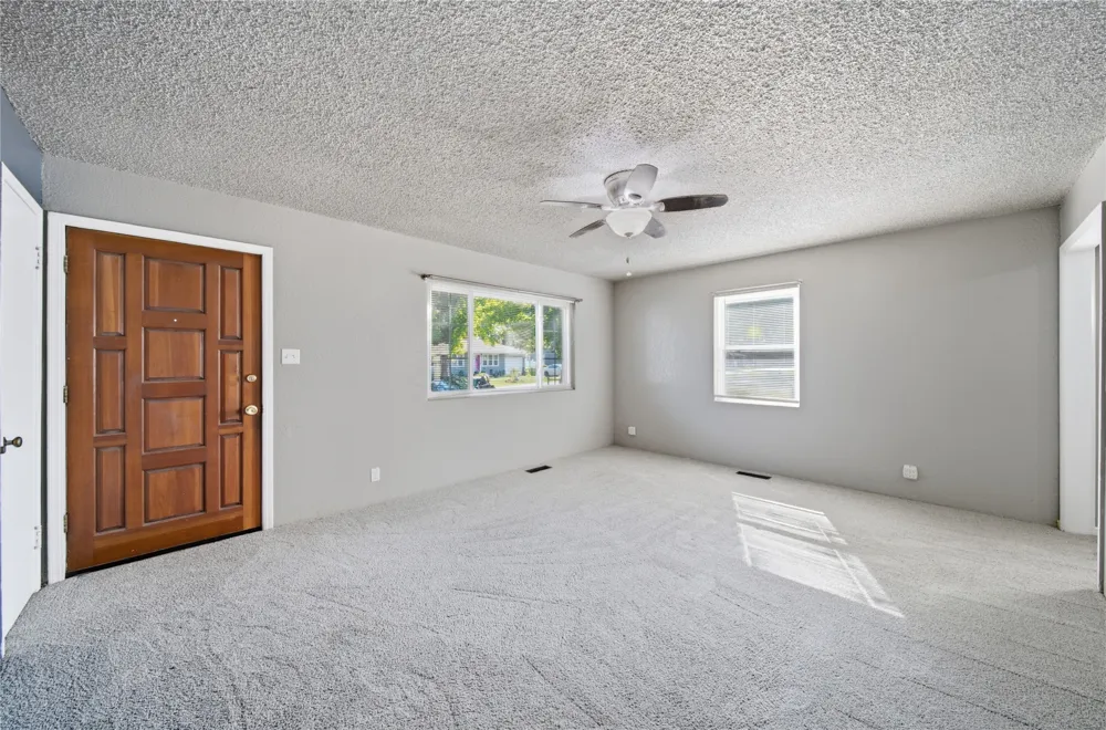 307 W 44th Street Sand Springs, OK 74063
