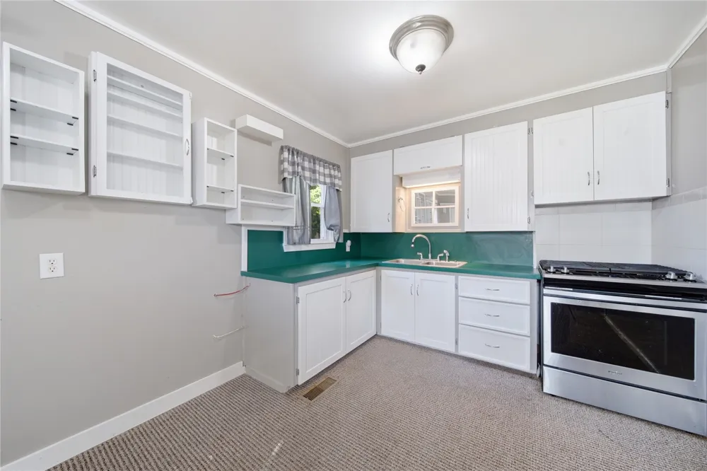 307 W 44th Street Sand Springs, OK 74063