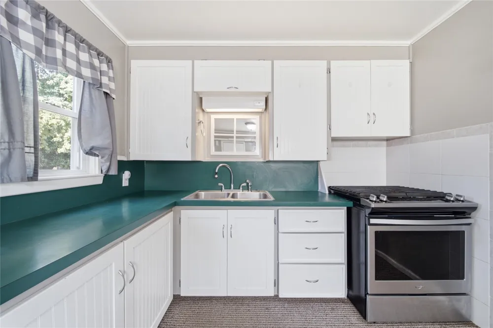 307 W 44th Street Sand Springs, OK 74063