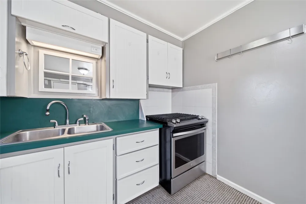 307 W 44th Street Sand Springs, OK 74063