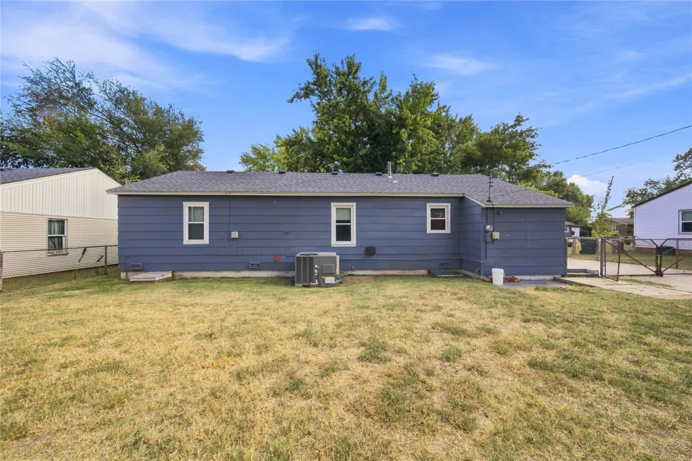 307 W 44th Street Sand Springs, OK 74063