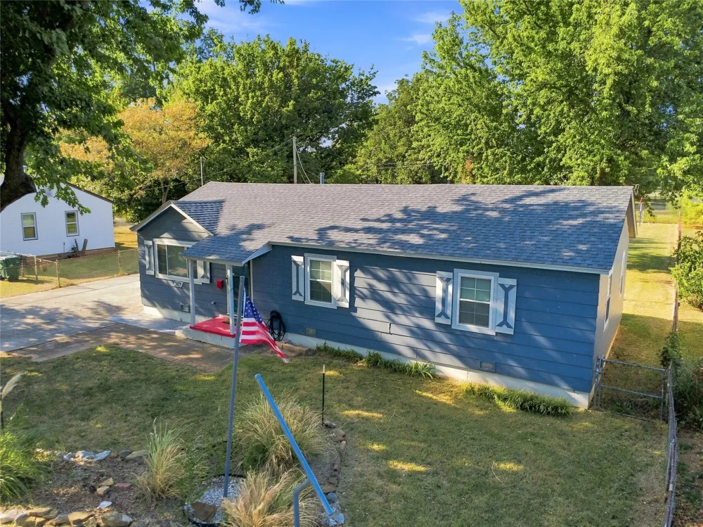 307 W 44th Street Sand Springs, OK 74063