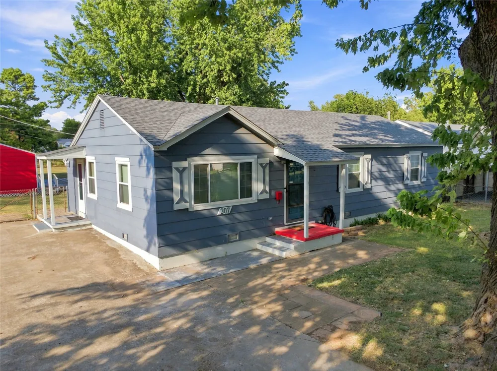 307 W 44th Street Sand Springs, OK 74063