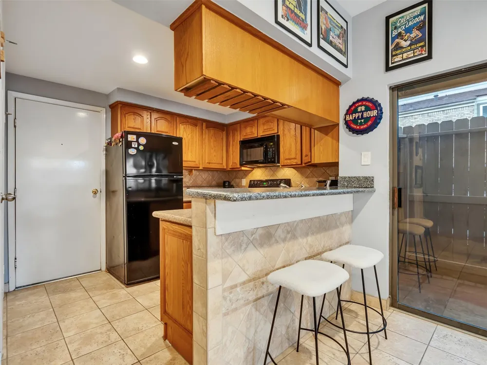 1829 Augusta Drive #10 Houston, TX 77057