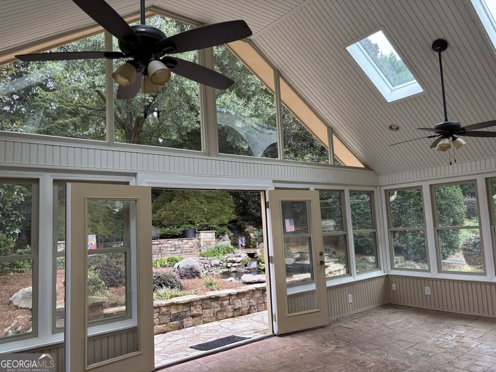 640 Brickleberry CT Roswell, GA 30075