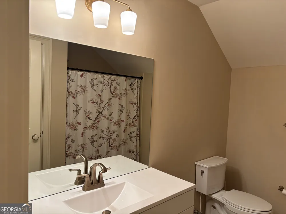 640 Brickleberry CT Roswell, GA 30075