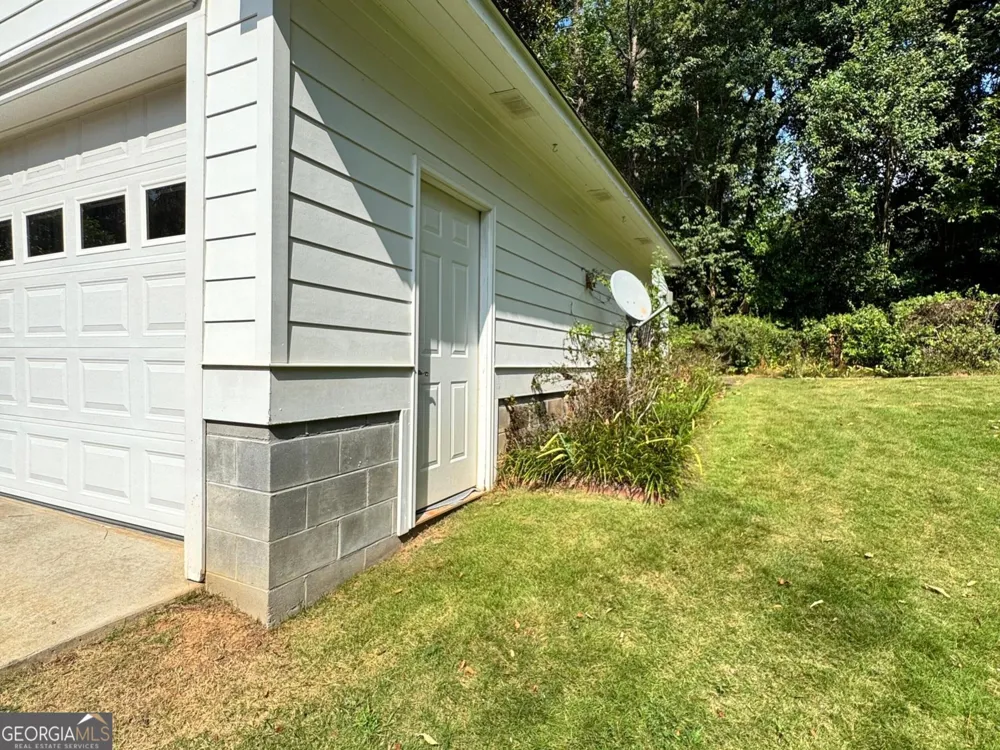 715 Ridgecrest RD LaGrange, GA 30240