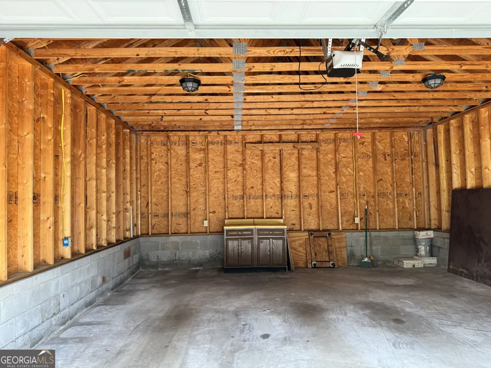 715 Ridgecrest RD LaGrange, GA 30240