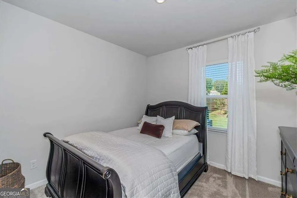 2131 BLACKBIRD CIR Covington, GA 30016