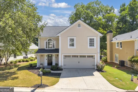 165 Cambridge DR