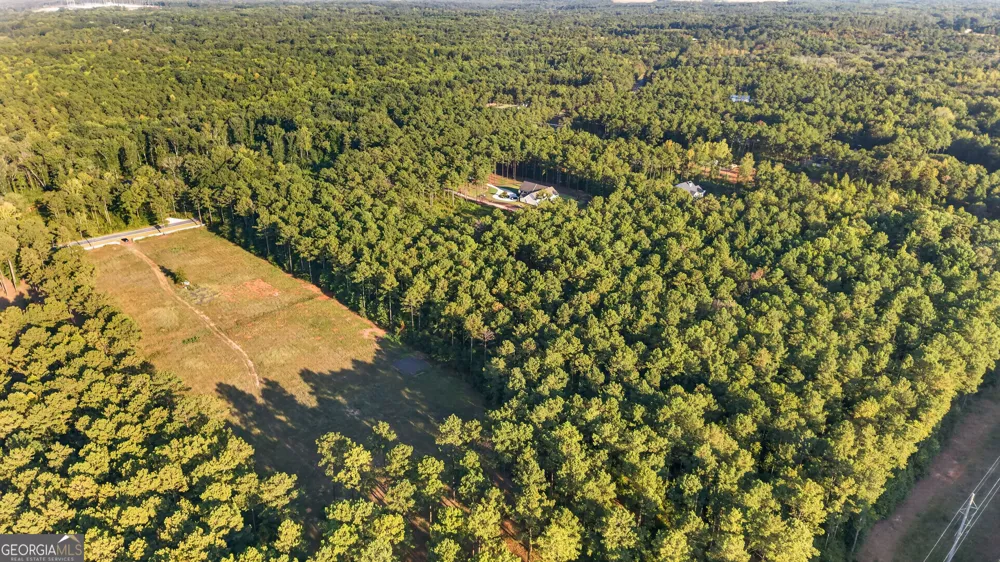 1459 N Walker Mill RD Griffin, GA 30224
