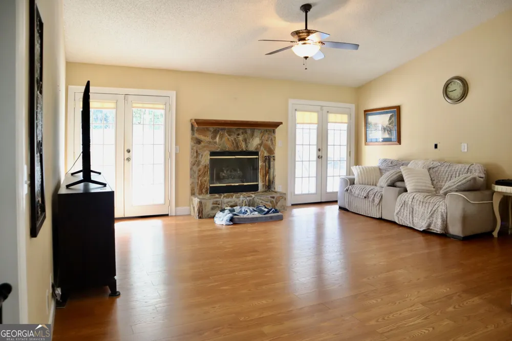 110 Azalea CT Kingsland, GA 31548