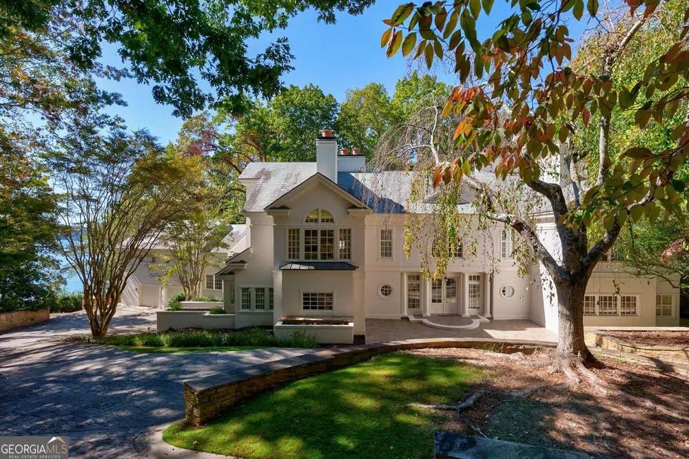 6655 Sweetwater PT Flowery Branch, GA 30542