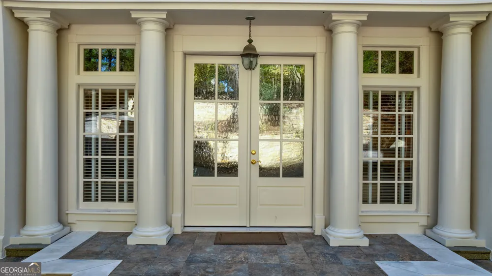 6655 Sweetwater PT Flowery Branch, GA 30542