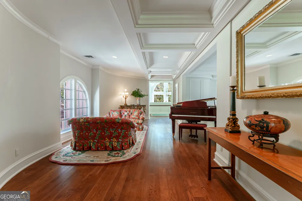 6655 Sweetwater PT Flowery Branch, GA 30542