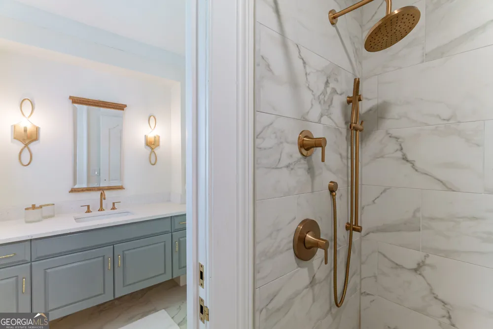 6655 Sweetwater PT Flowery Branch, GA 30542