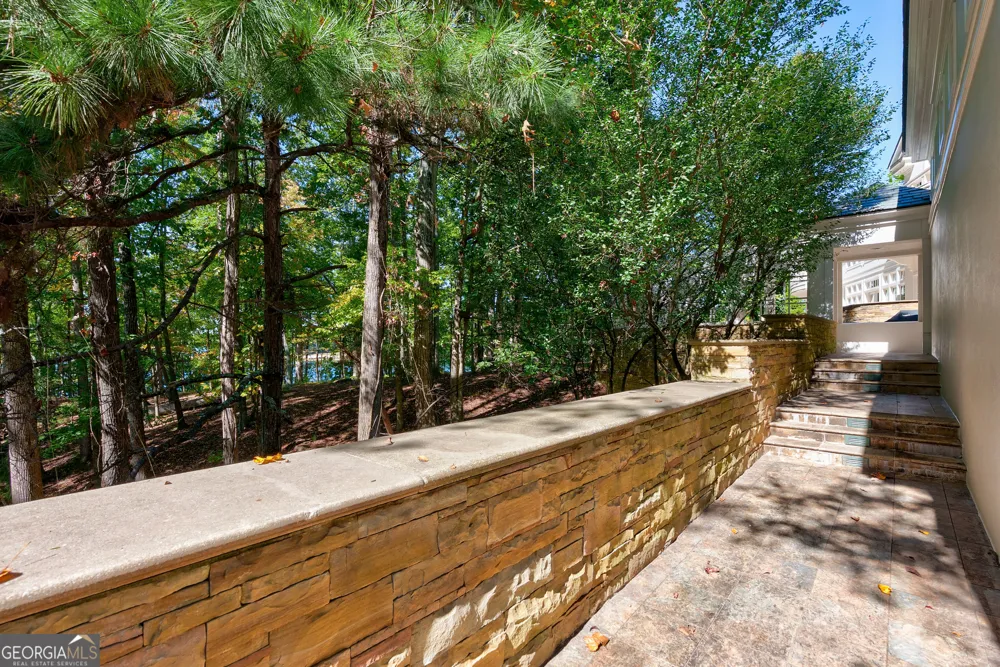 6655 Sweetwater PT Flowery Branch, GA 30542