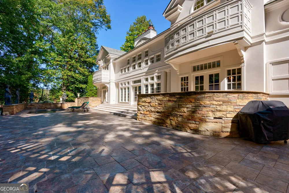 6655 Sweetwater PT Flowery Branch, GA 30542