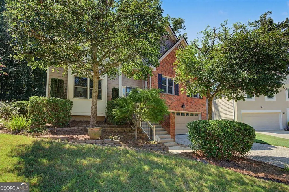 820 Kenley WALK Roswell, GA 30076