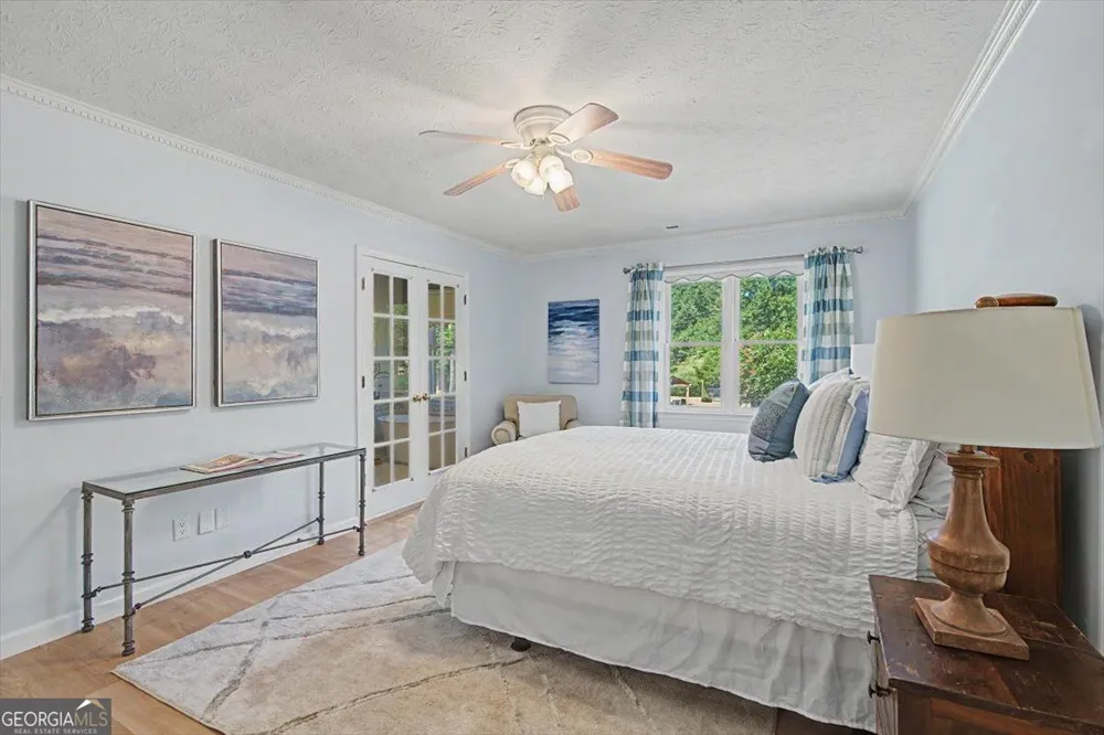 820 Kenley WALK Roswell, GA 30076