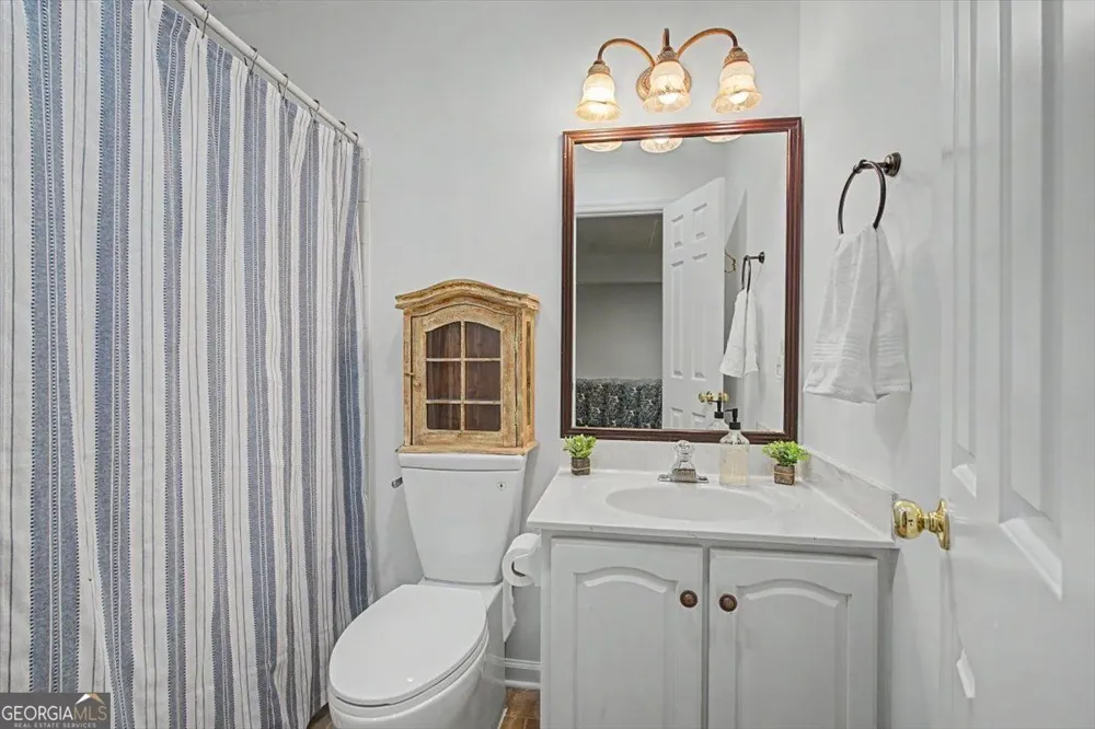 820 Kenley WALK Roswell, GA 30076