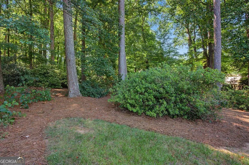820 Kenley WALK Roswell, GA 30076