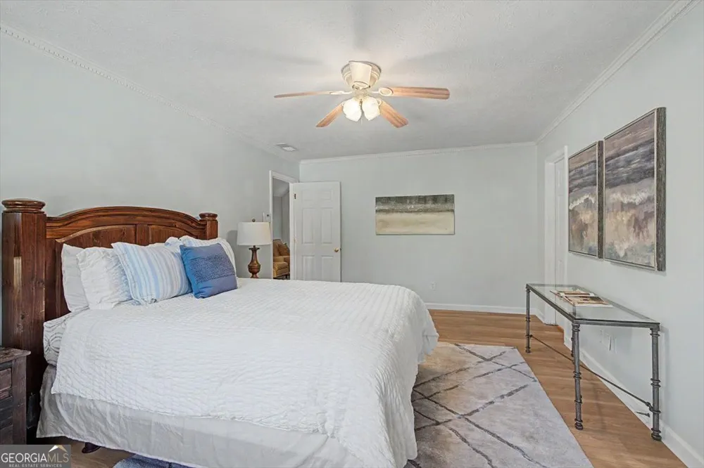 820 Kenley WALK Roswell, GA 30076
