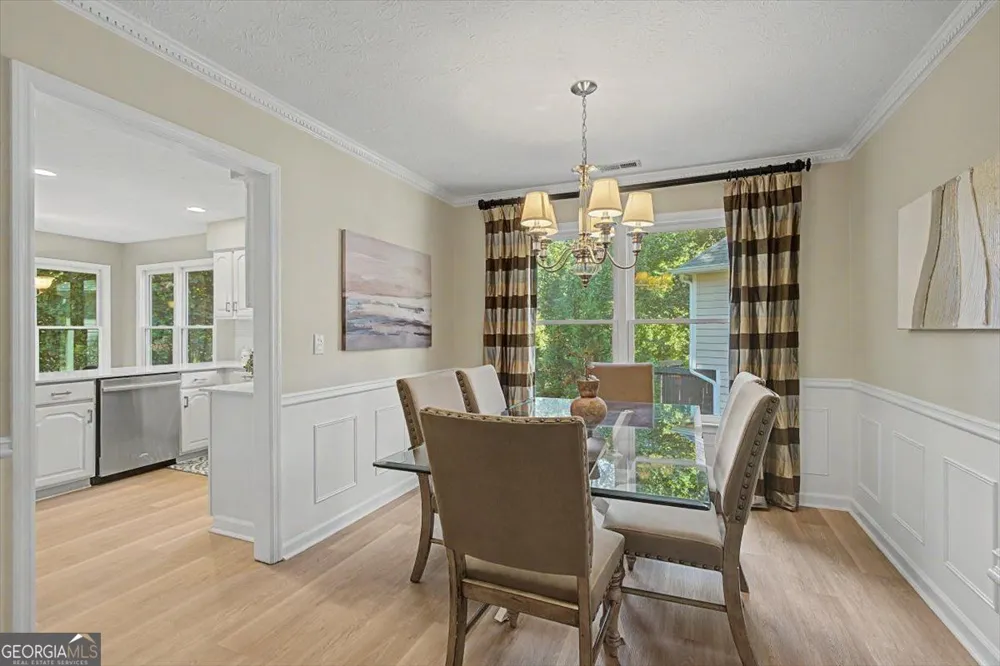 820 Kenley WALK Roswell, GA 30076