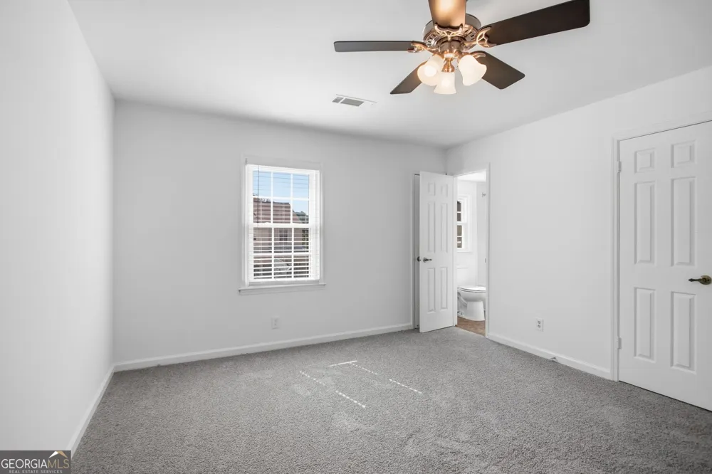 132 Old Ferry WAY Roswell, GA 30076