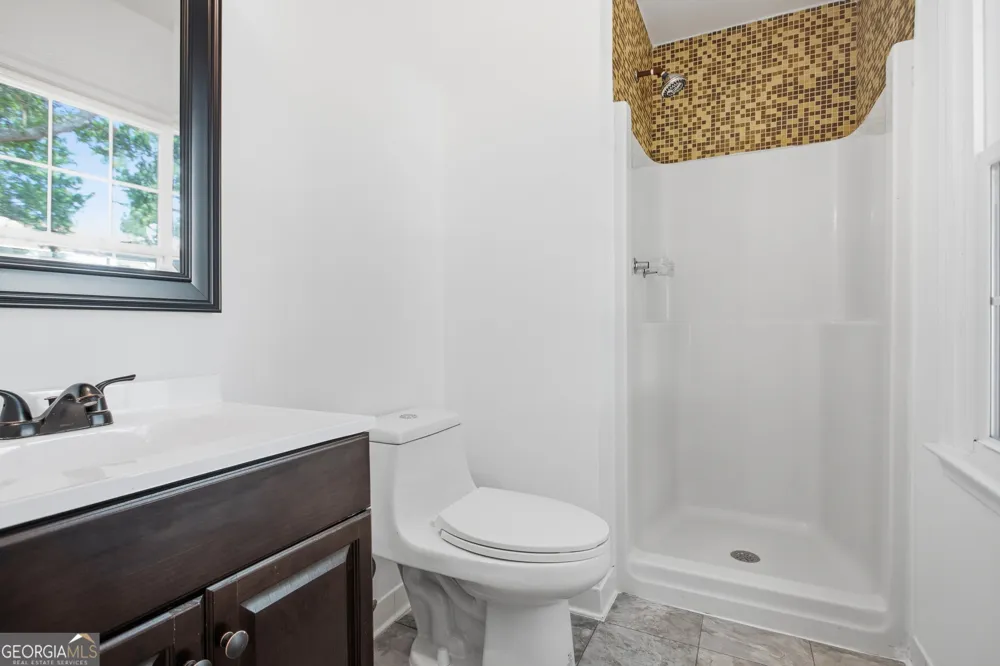 132 Old Ferry WAY Roswell, GA 30076