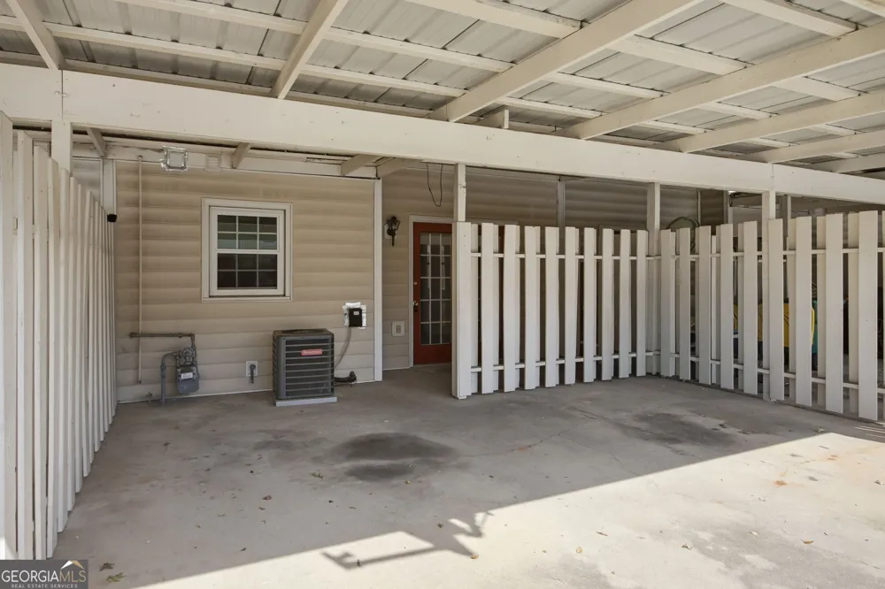 132 Old Ferry WAY Roswell, GA 30076