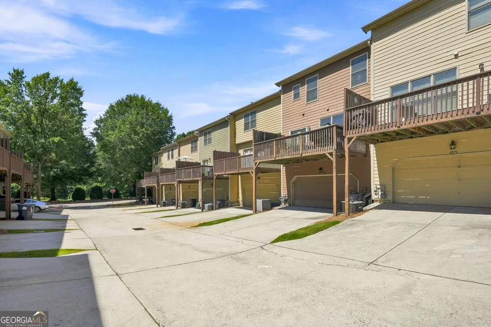 3977 Covey Flush CT Smyrna, GA 30082