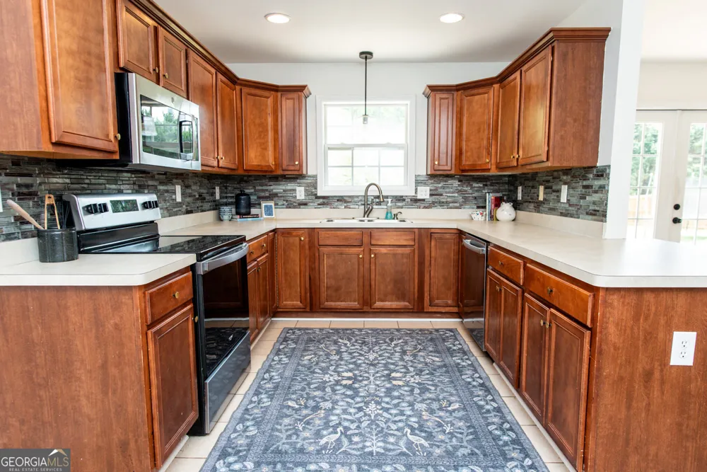 768 Weeping Willow DR Athens, GA 30605
